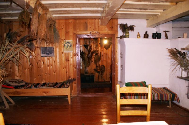 Wnętrze chaty Wł. Puchalskiego (muzeum)